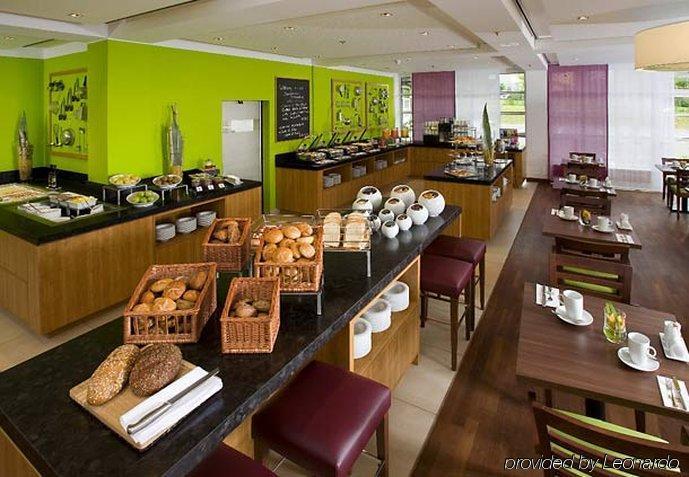 Hotel Courtyard By Marriott Wiesbaden-nordenstadt 4*